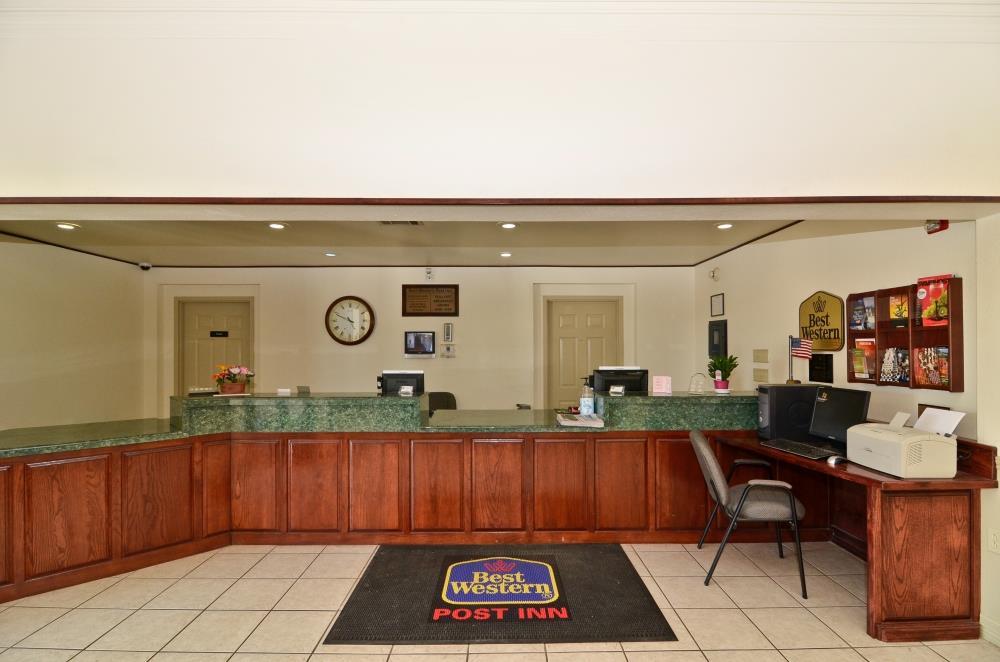 Best Western Post Inn Restaurant photo