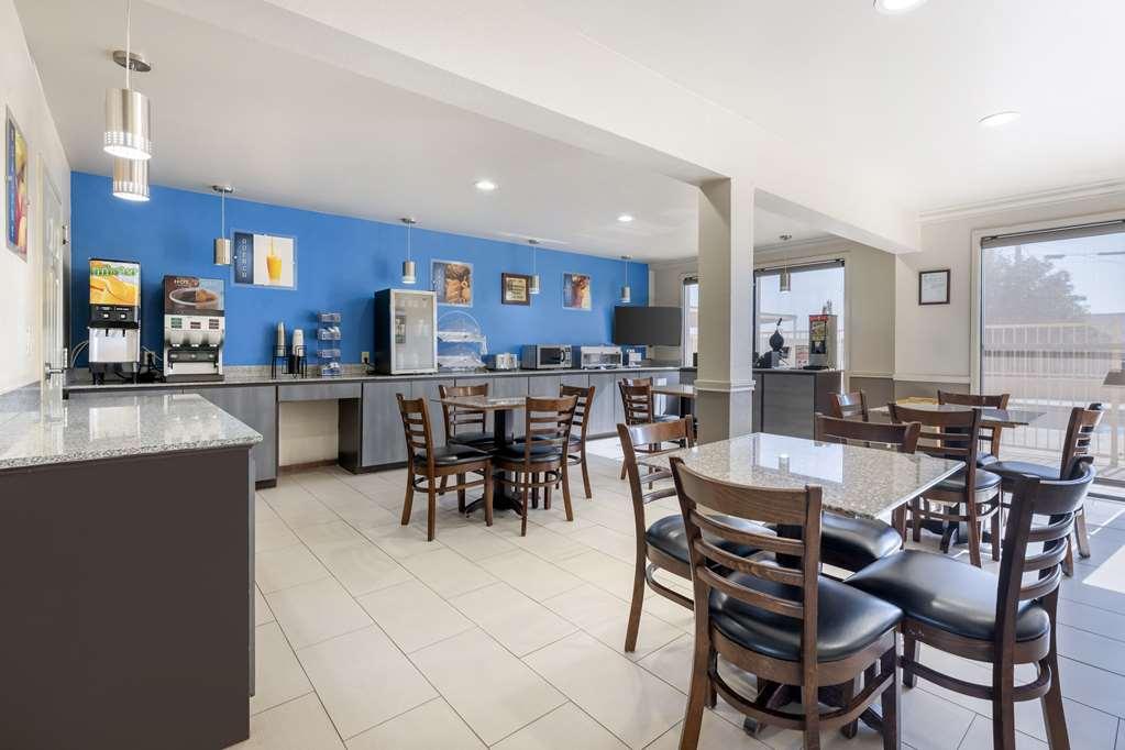 Best Western Post Inn Restaurant photo