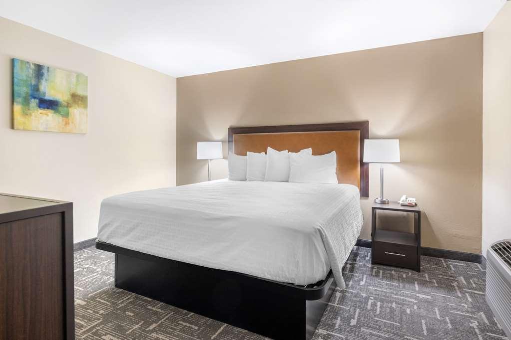 Best Western Post Inn Room photo