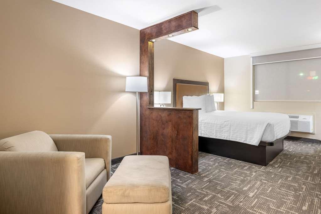 Best Western Post Inn Room photo
